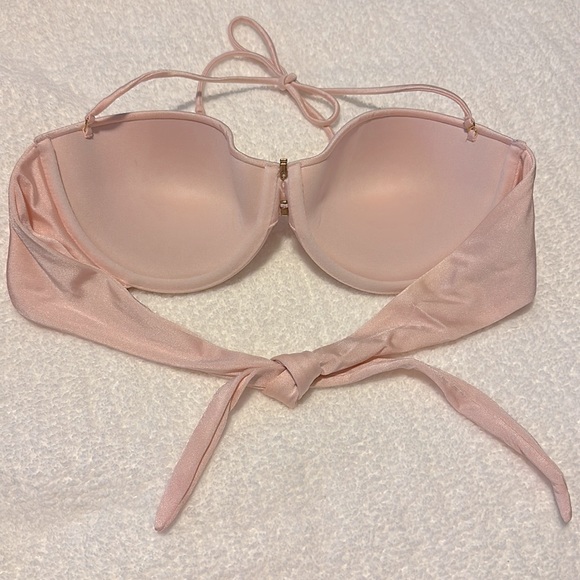 Victoria’s Secret Blush Pink Bikini Top - Picture 2 of 2